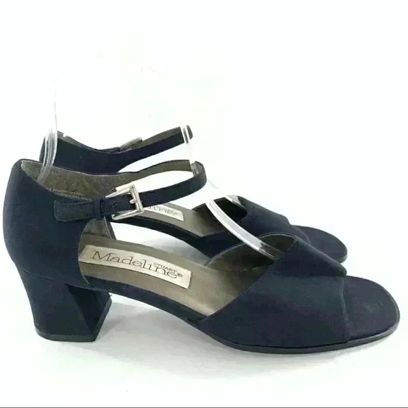Madeline Stuart Bimini heels size 8.5 navy blue satin square toe 90s Y2k - Picture 1 of 12